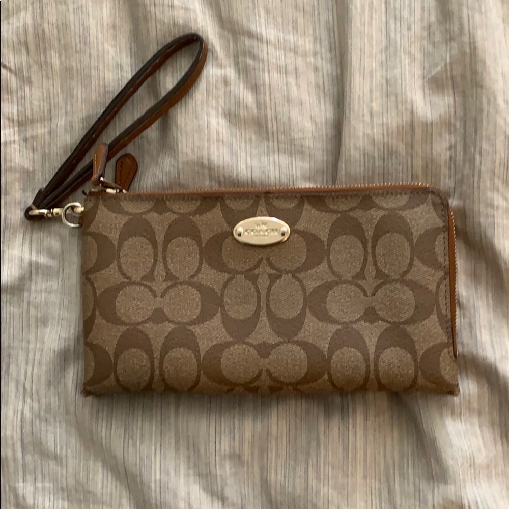Coach wristlet